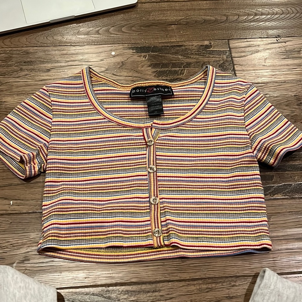 Colored crop top